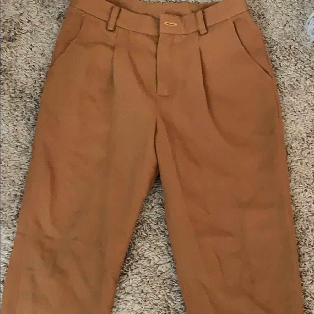 Dark beige ankle pant